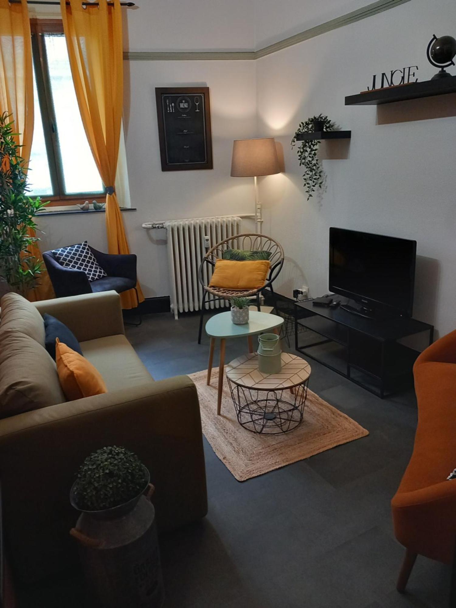 Les Loges Du Theatre Degustation Champagne Offerte Jacuzzi Sauna Jeux Velos Maison Prive 150M2 Historique 14Pers Max Emplacement Exceptionnel Et Chic, 200M De L'Avenue De Champagne, Gare, Musee, Jardins, Restaurations, Toutes Commodites Epernay Bagian luar foto
